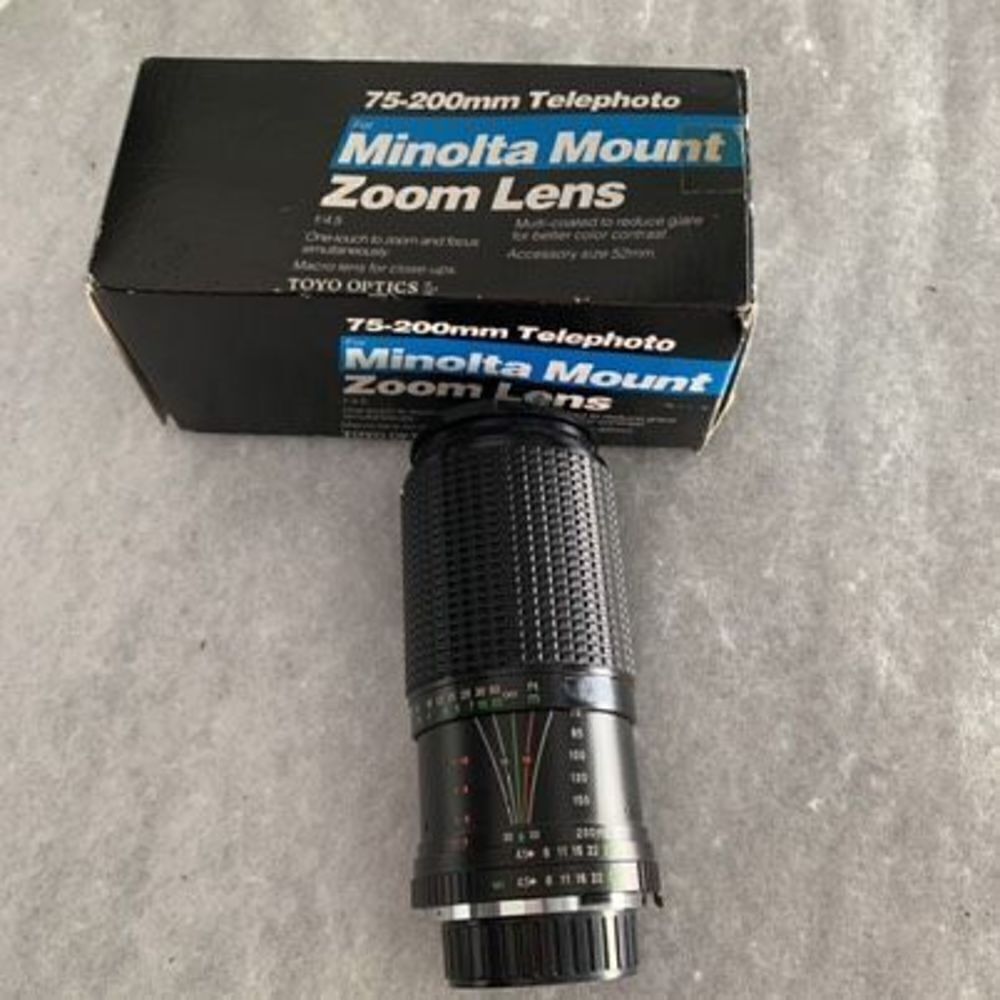 Toyo Optics 75-200mm Telephoto Zoom Lens For Minolta Mount